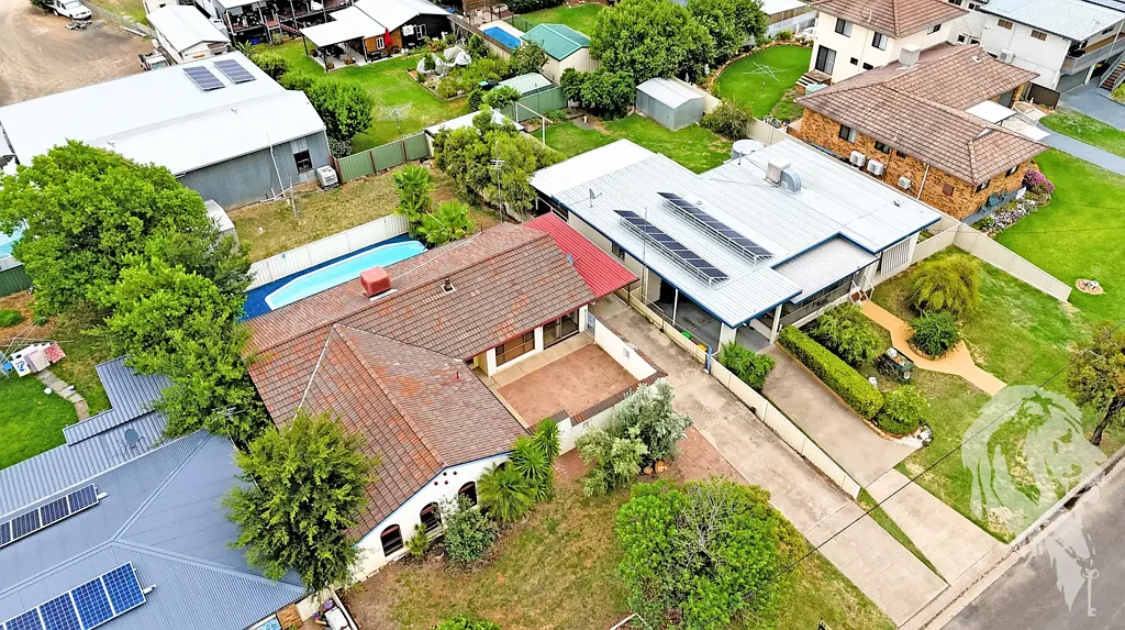 Narrabri 5ਬੈੱਡਰੂਮ FAMILY HAVEN OR INVESTMENT OPPORTUNITY WITH GRANNY FLAT