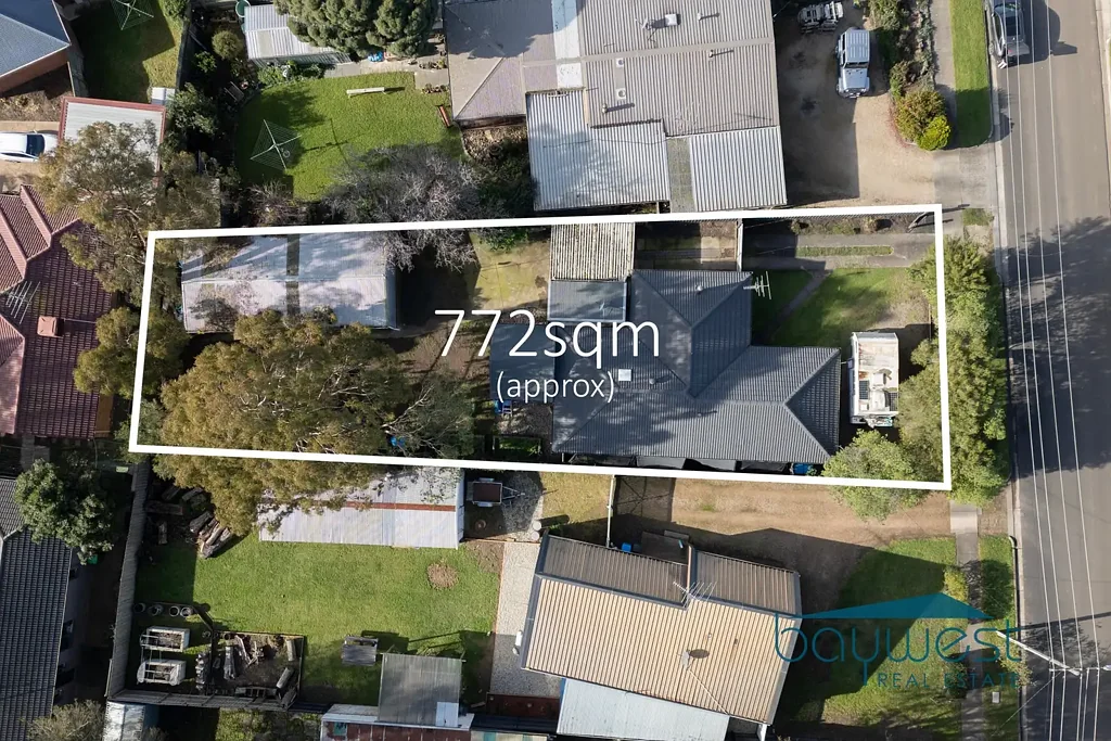 Tyabb 4ਬੈੱਡਰੂਮ Spacious Family Living On 772 sqm With Subdivision Potential (STCA)