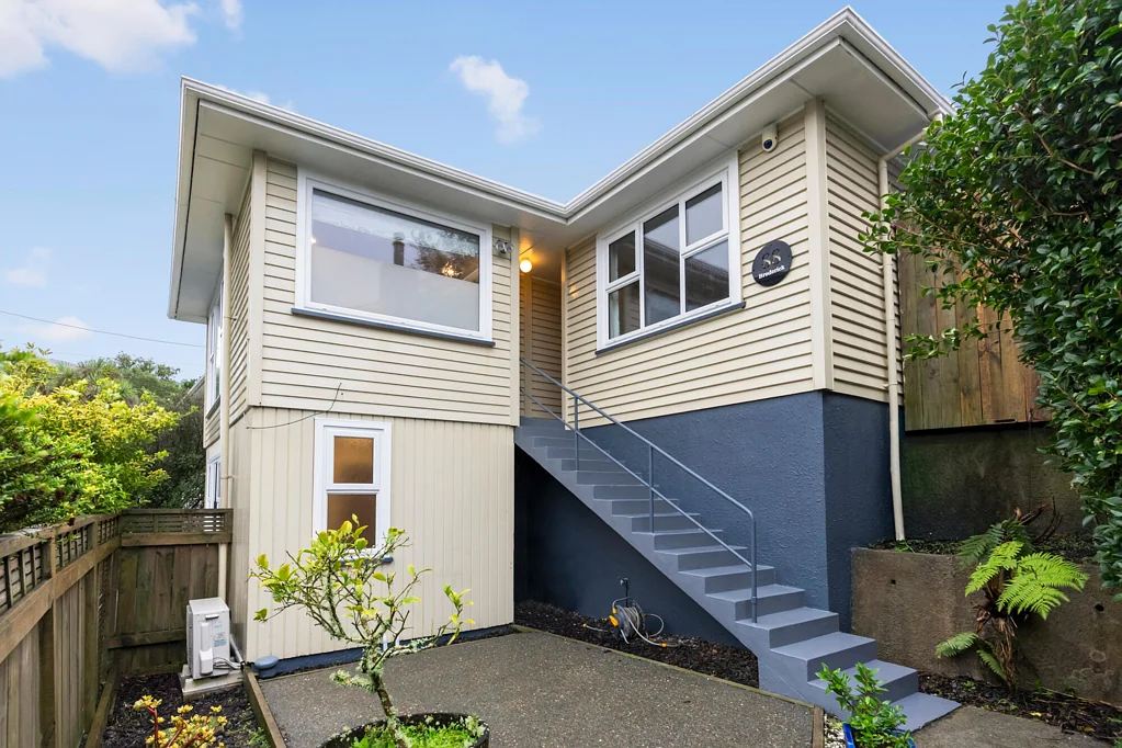 Johnsonville 3침실 Well-Kept Classic with Space, Comfort & Convenience