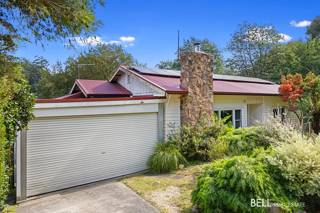 12 Brett Road, Warburton, VIC 3799
