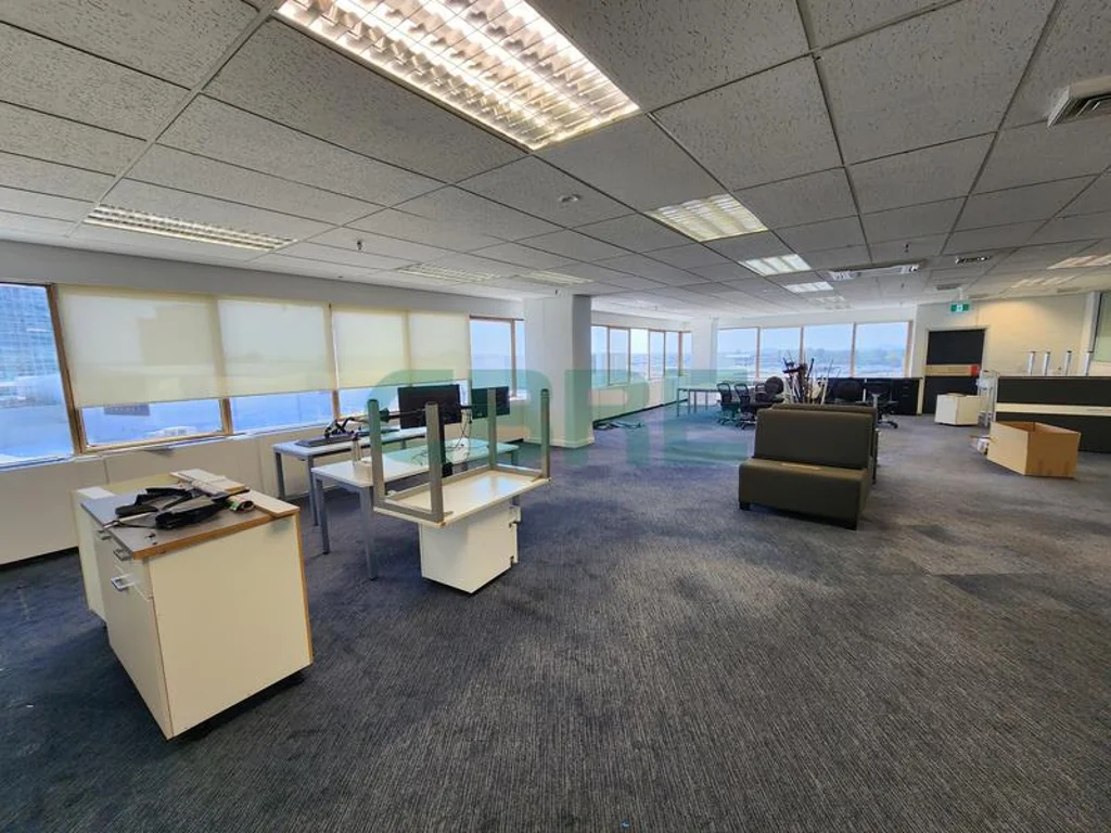 Manukau CBRE - Spacious Office in Westfield Manukau