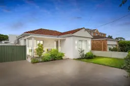 32 Moss Street, Sans Souci