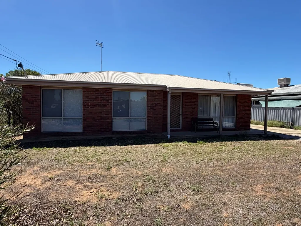 Koondrook 3 Bedroom Small Home, Big Potential – Koondrook Living Awaits