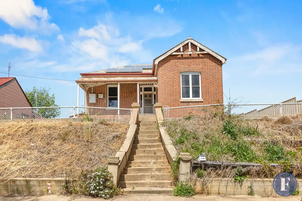 246 Albury Street, Harden, NSW 2587