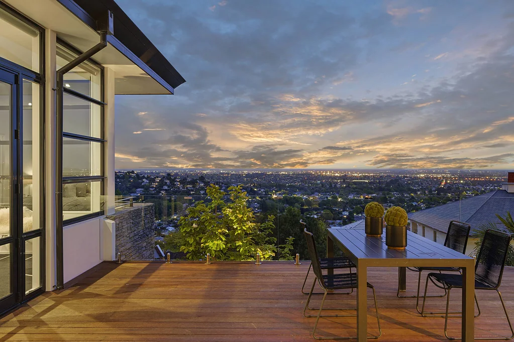 Huntsbury 4ਬੈੱਡਰੂਮ Owner Relocated to Auckland - No Plan B!