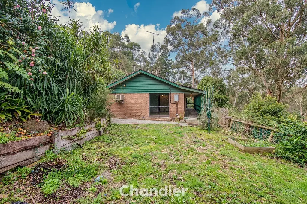 Upwey 3 Bedroom FULL OF POTENTIAL – DUAL ACCESS & PARKING PLUS!