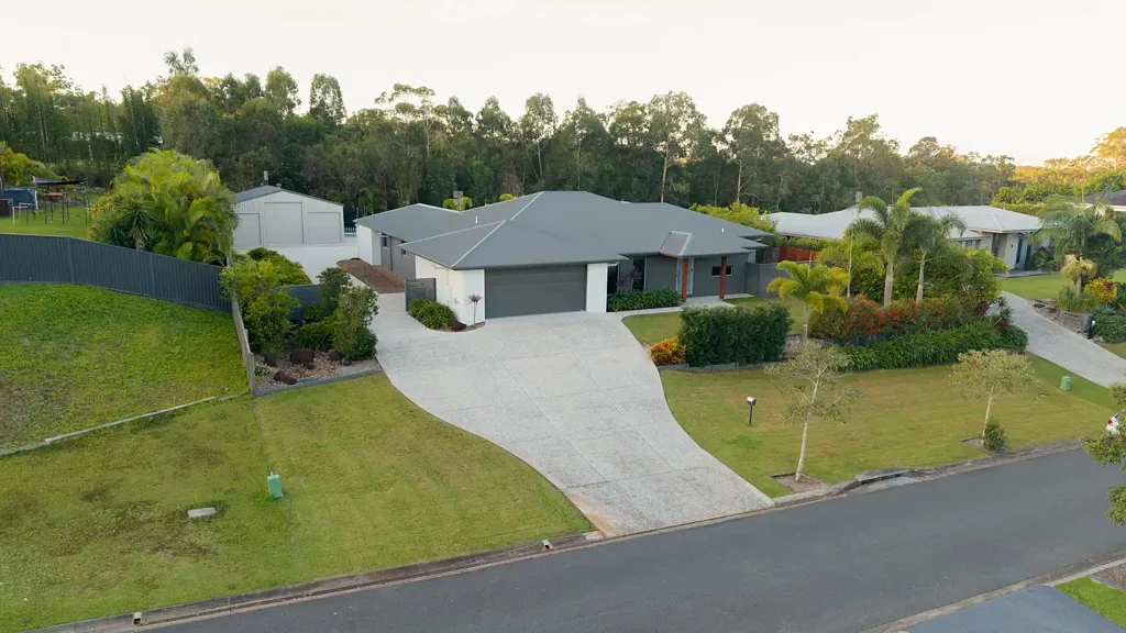 Palmview 5Habitaciones Family Dream Home with Premium Features