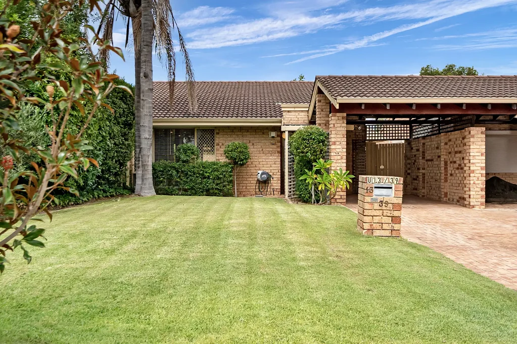 13/39 Woodmore Road, Langford, WA 6147
