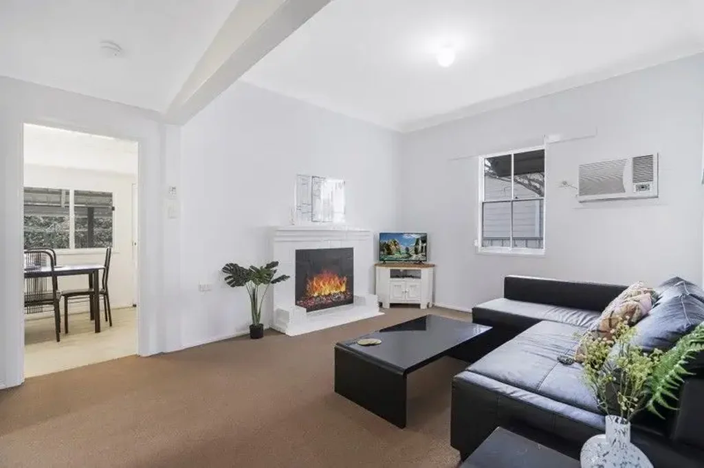 Cessnock 3房  3 lot Subdivision (DA approved)