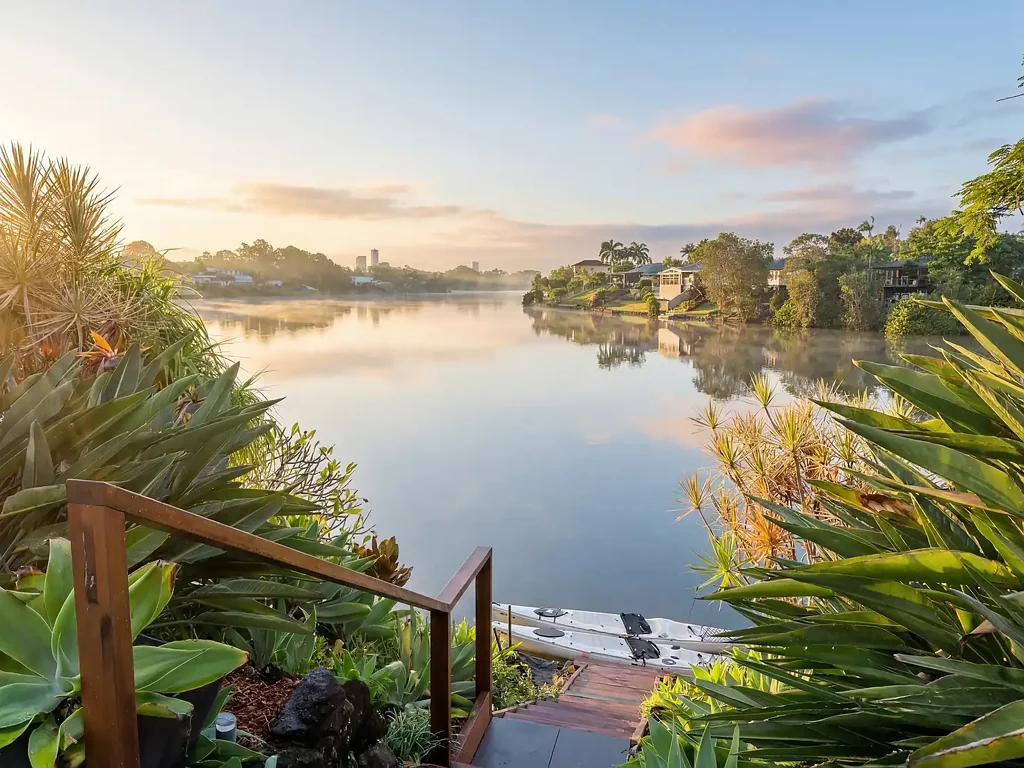 Robina 6房  Rare Opportunity Dual Living - Secure It Before It's Gone