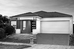 13 Solitude Crescent, Point Cook