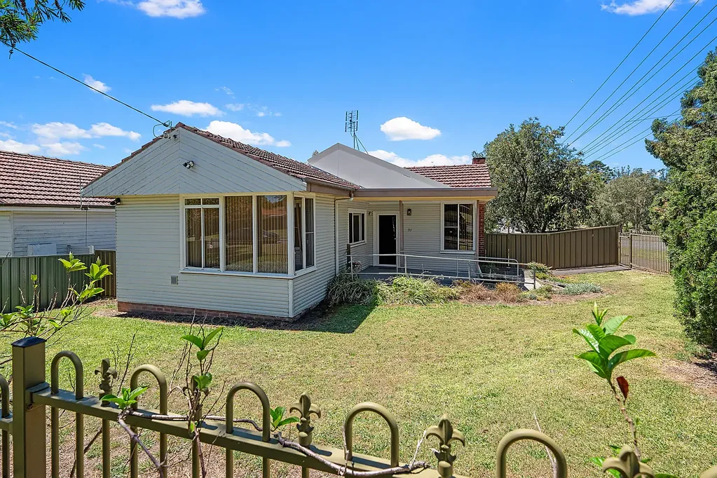 31 Bourke Street, Raymond Terrace, NSW 2324