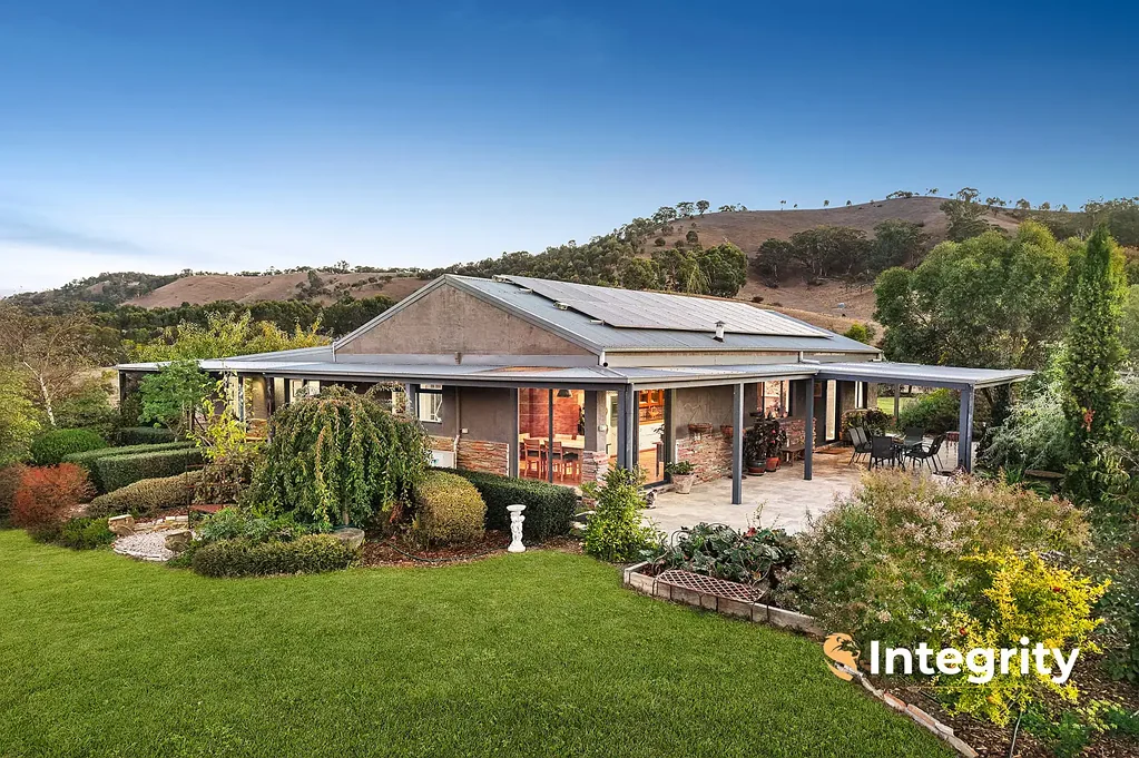 439 Spring Valley Road, Flowerdale, VIC 3717