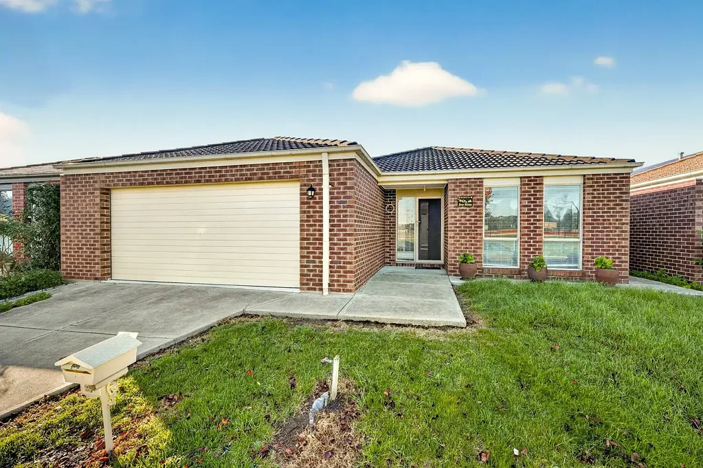 Family Home With The Best Location!
