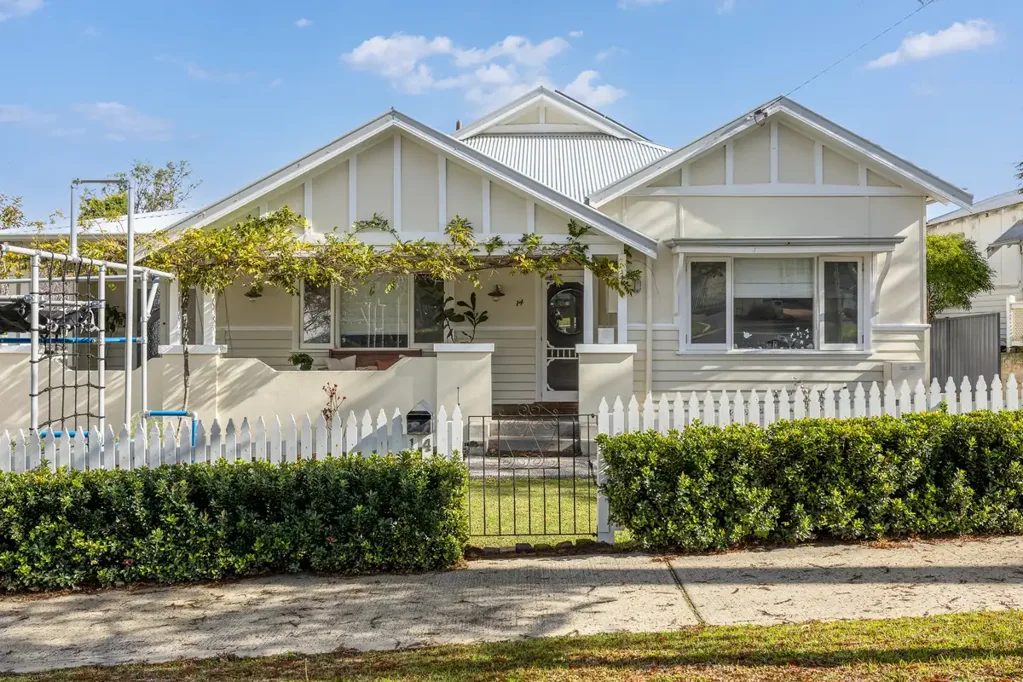Bunbury 4房  SOLD OFF MARKET!