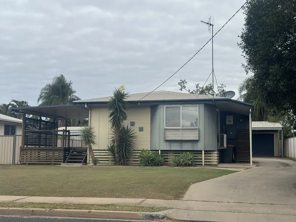 Moranbah 3ห้องนอน Current tenant paying $560pw