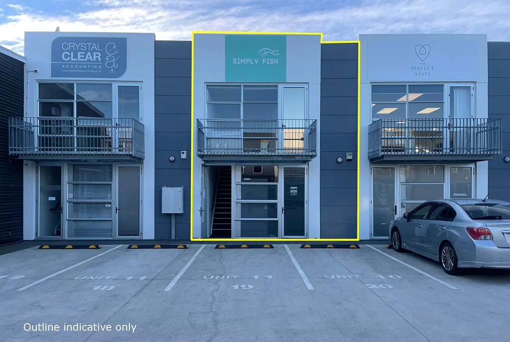 Waltham Modern Office Unit with Storage