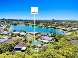 2 Cyclades Crescent, Currumbin Waters