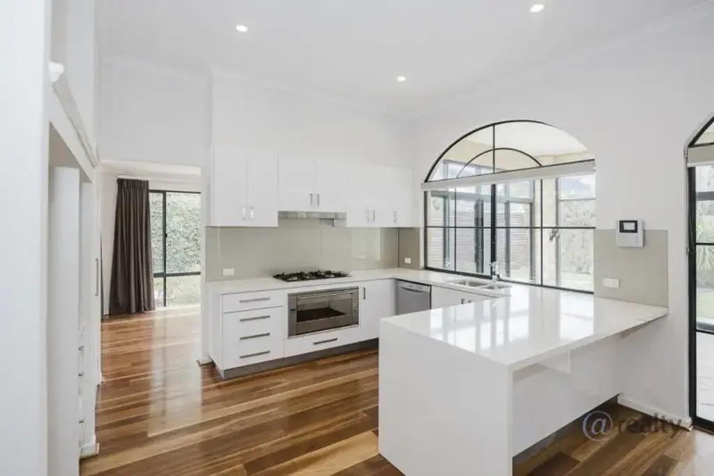 Bateman 4房  PARKSIDE FAMILY HAVEN IN BATEMAN