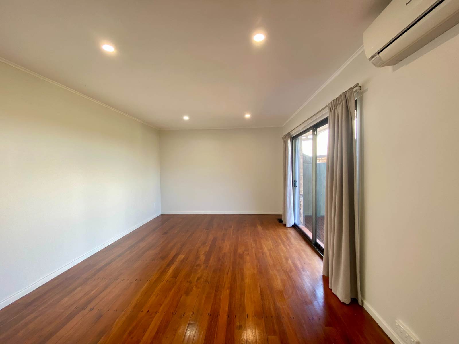 1/11a Arron Street, Ellerslie, Auckland, 2 ਕਮਰੇ, 1 ਬਾਥਰੂਮ, House