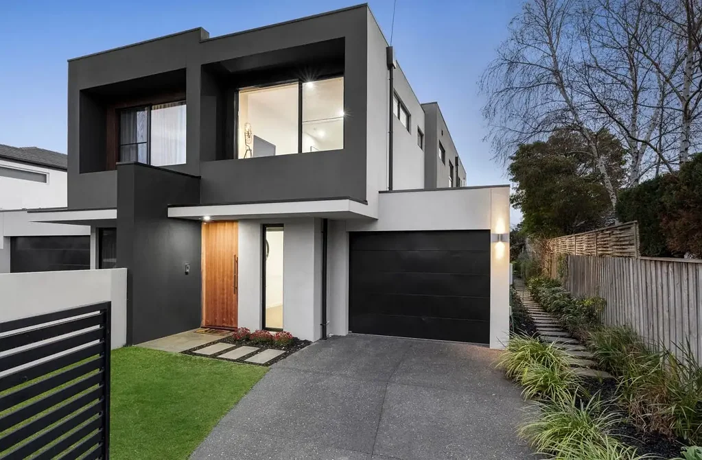 Contemporary Space & Style in a Sought After Position