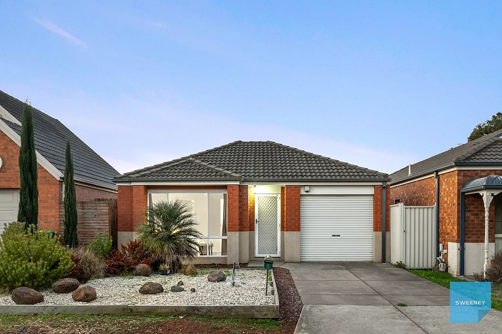 8 Belair Court, Caroline Springs, VIC 3023