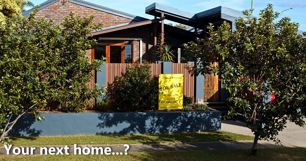 Warana 5部屋 NEW PRICE ADJUSTMENT... UNIQUE & ENCHANTING: Beachside living at it’s best!… Plus  GRANNY FLAT at rear...