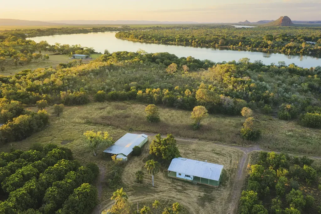 Kununurra Packsaddle Road Prestige