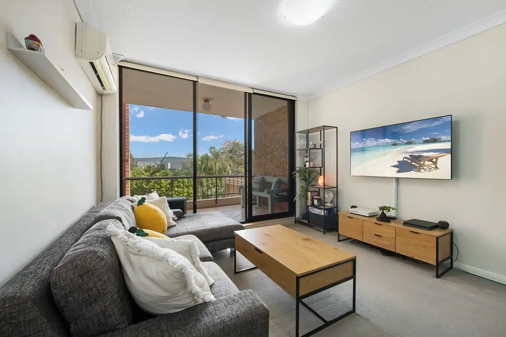 27/62 Beane Street, Gosford, NSW 2250