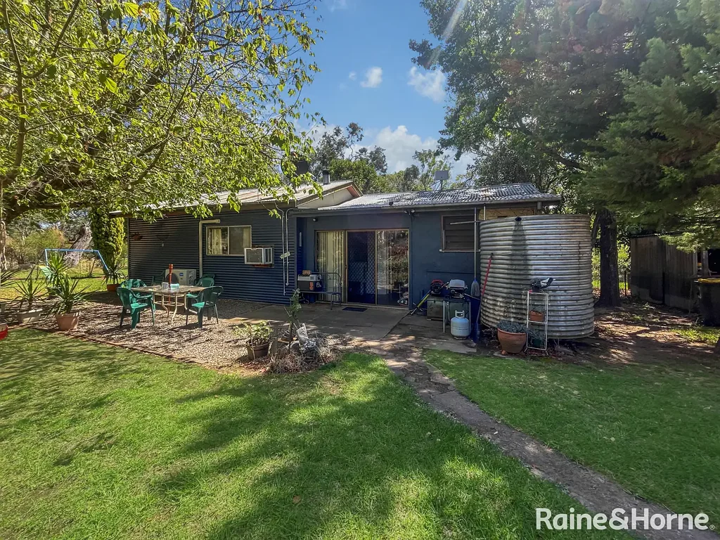 41 Hintons Road, Young, NSW 2594