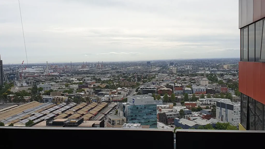 Bright, High Floor and Fully Furnished