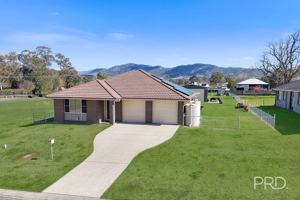 Murrurundi 3Habitaciones Modern Family Living with Solar, Shedding & Great Outdoor Entertaining