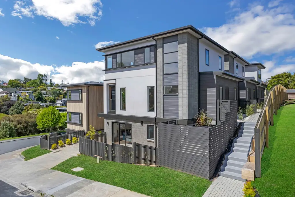 Orakei 4chambre Contemporary Comfort by the Coast