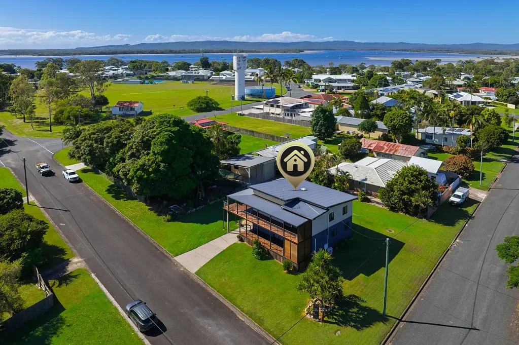 1 King Street, Tin Can Bay, QLD 4580