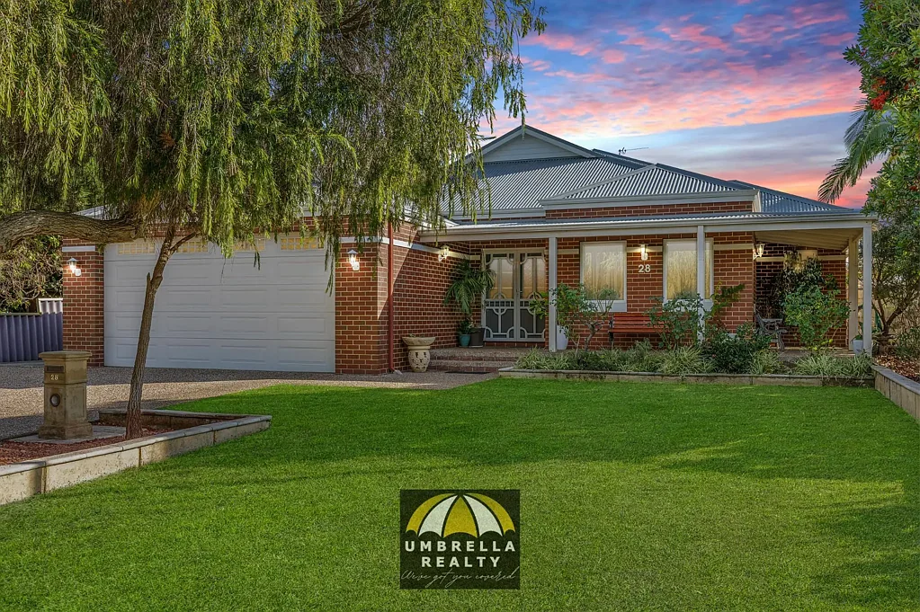 South Bunbury 4कमरा Timeless Elegance in South Bunbury – Where Lifestyle Meets Luxury