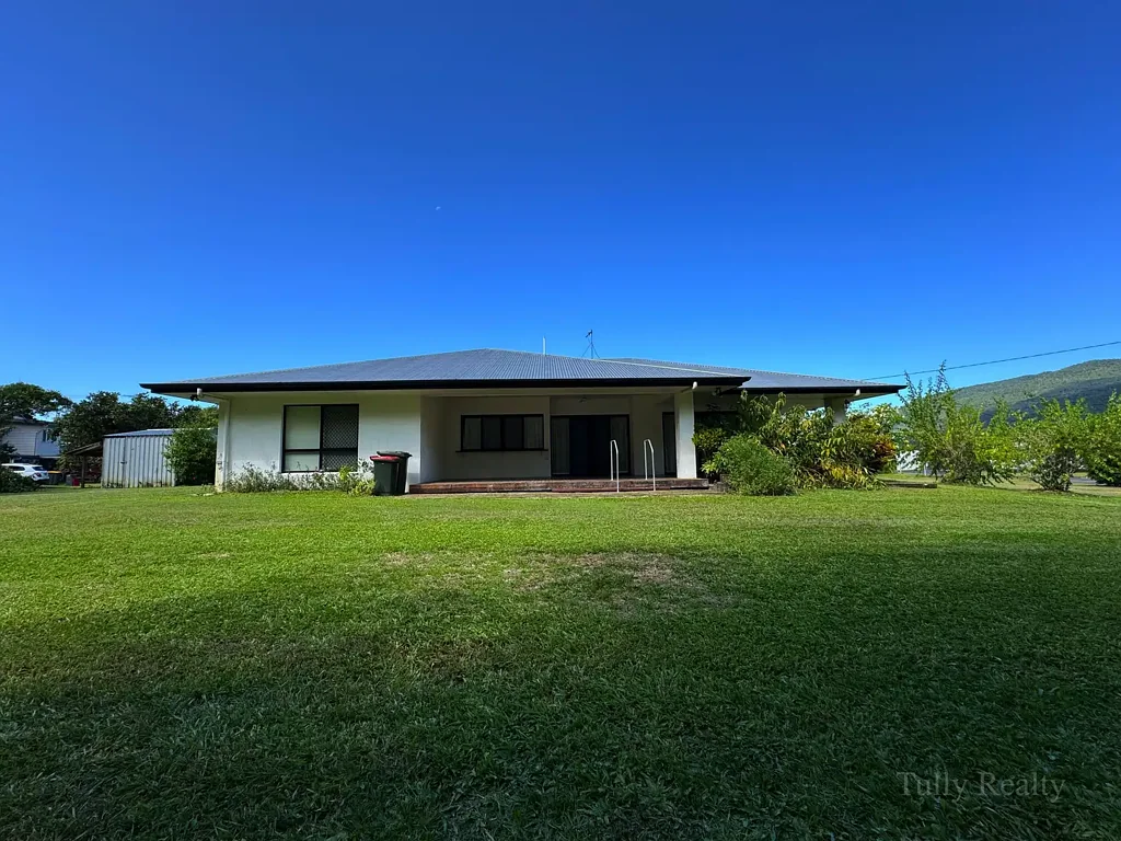 16 Curtis St, Tully, QLD 4854