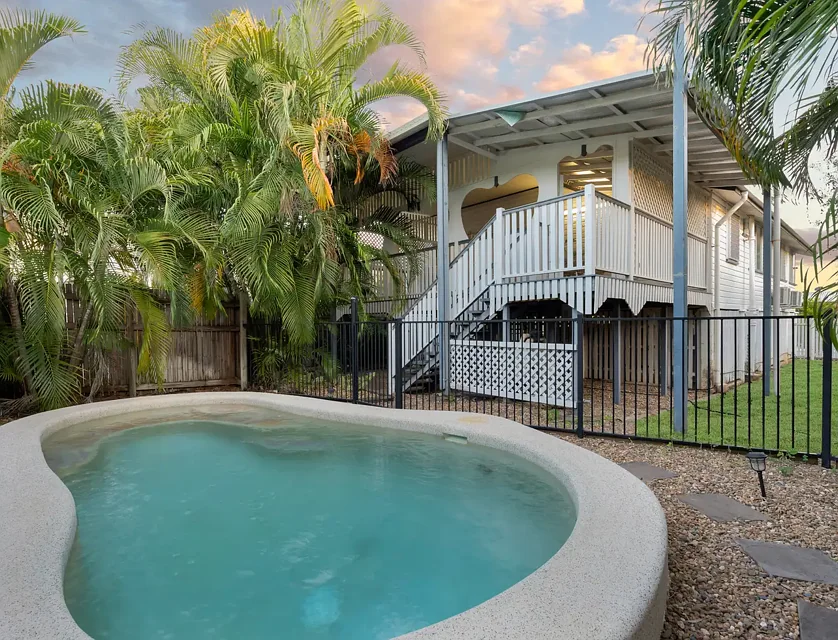 25 Mary Street, West End, QLD 4810, 3 غرف, 1 حمامات, House
