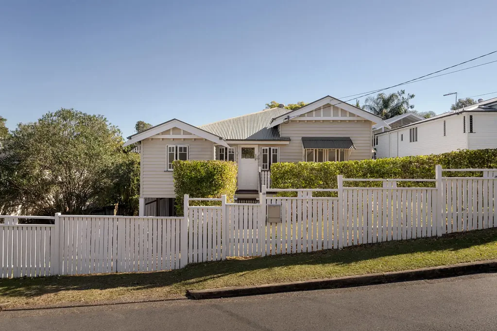 19 Roy Street, Ashgrove, QLD 4060