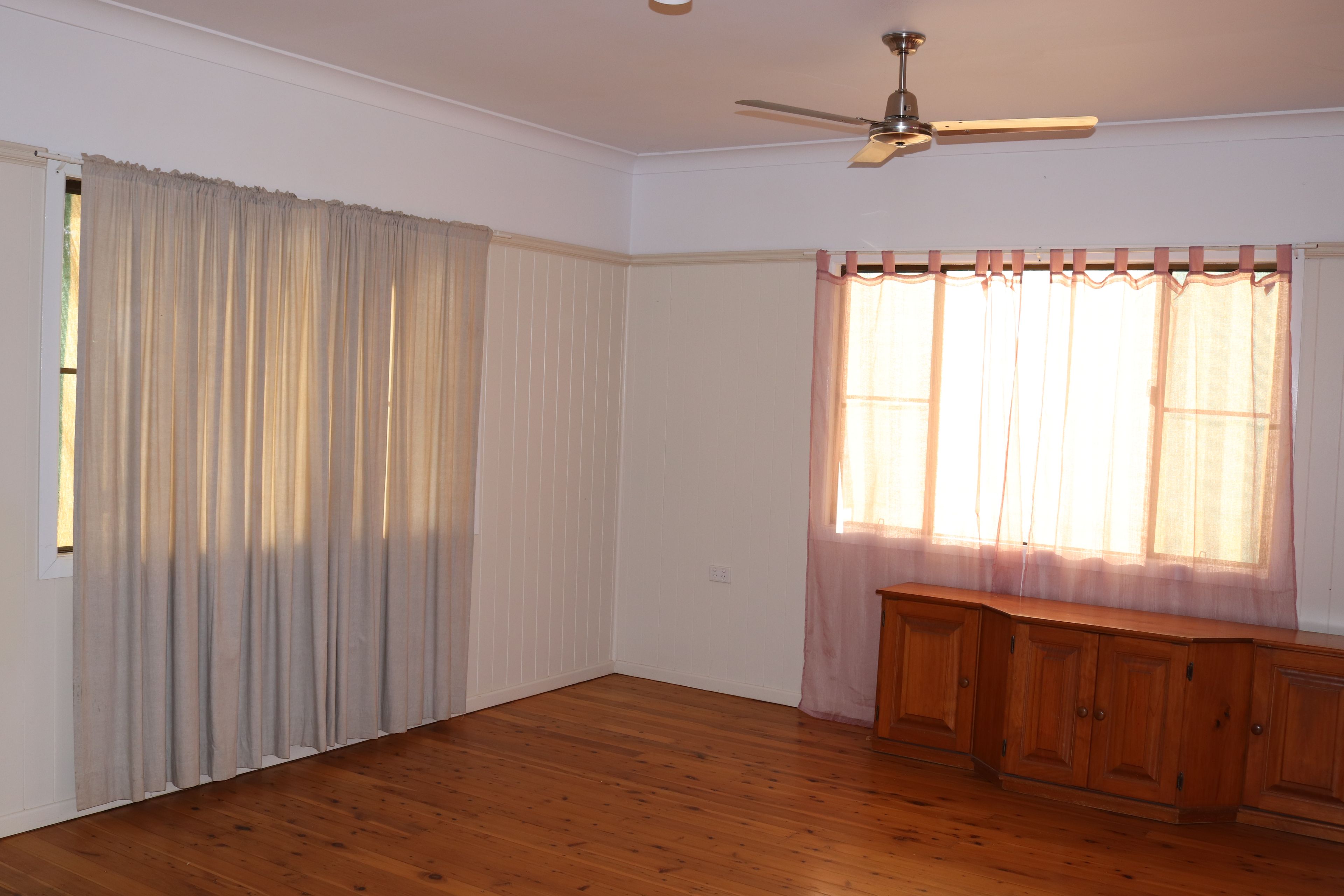 9 EYRE ST, CHARLEVILLE QLD 4470, 0 침실, 0 욕실, House