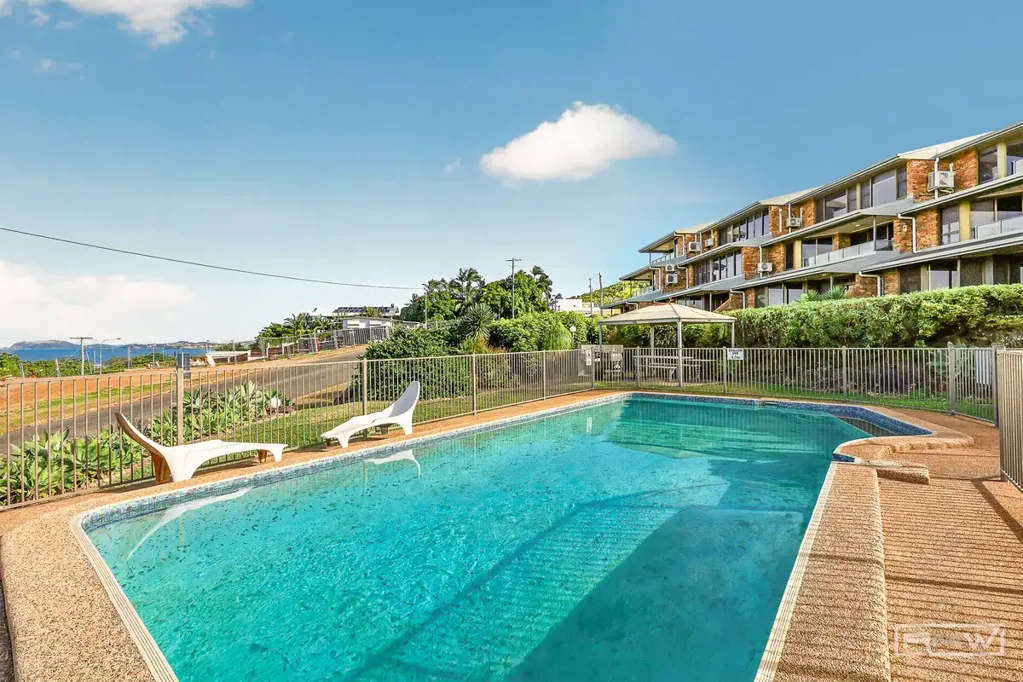 4/10 Kerr Street, Meikleville Hill, QLD 4703