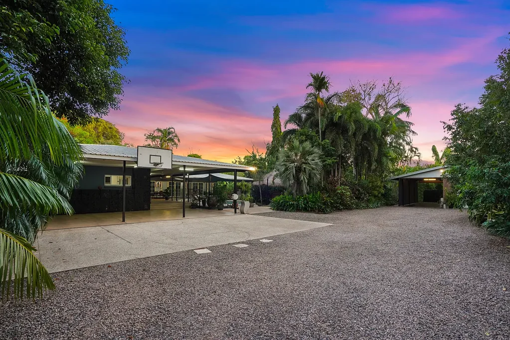 11 Orchard Road, Coconut Grove, NT 810