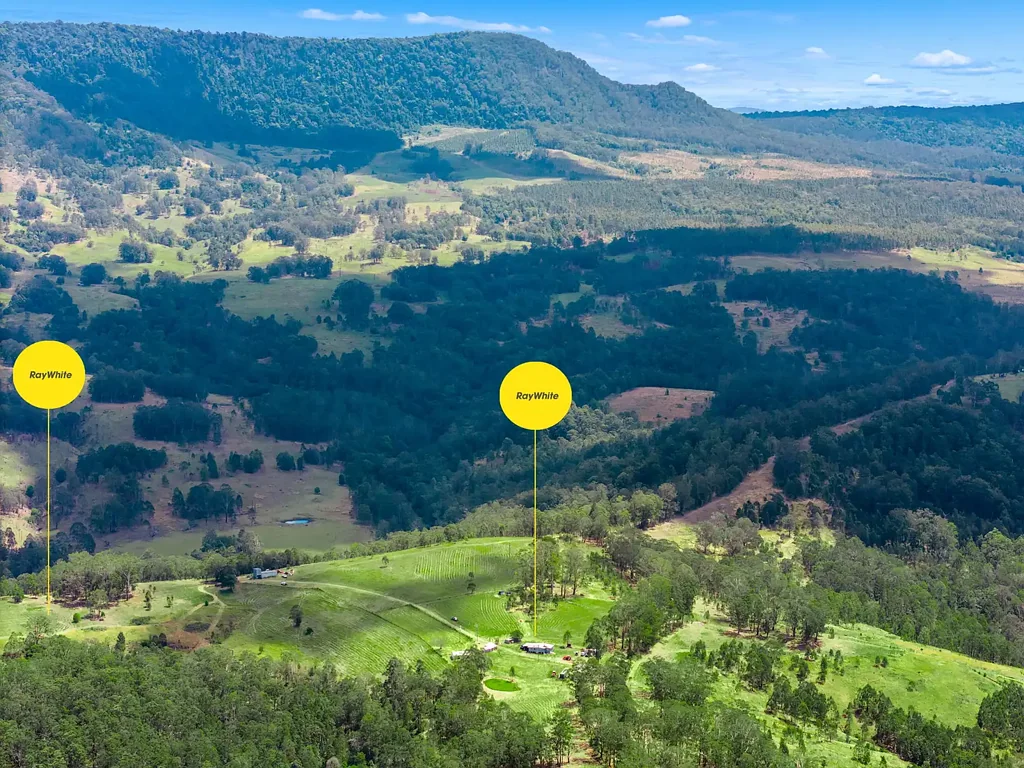 Bonalbo 3chambre Rare 312-Acre Creekfront Grazing & Lifestyle Estate - Exceptional Water, Views & Infrastructure