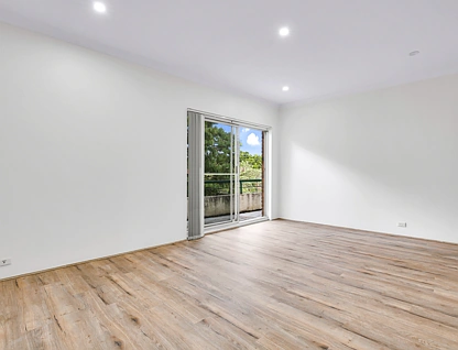 6/35-37 Hampstead Road, Homebush West, Inner West, 2 침실, 1 욕실, Apartment