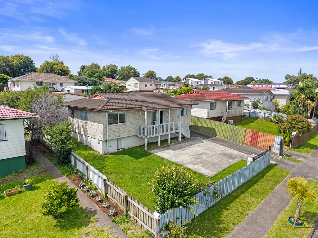 9 Palermo Place, Clover Park, Manukau City, Auckland