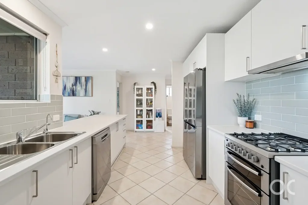 12 Balandra Street, Hallett Cove, SA 5158