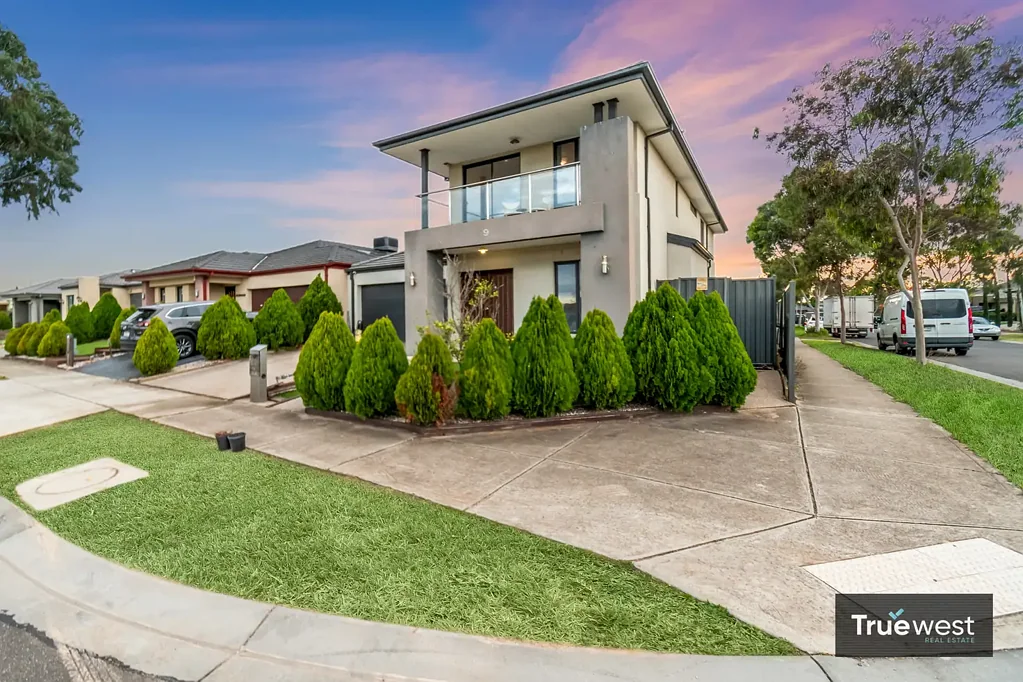 Tarneit 5Zimmer Spacious Family Living Opposite Parkland in the Heart of Tarneit