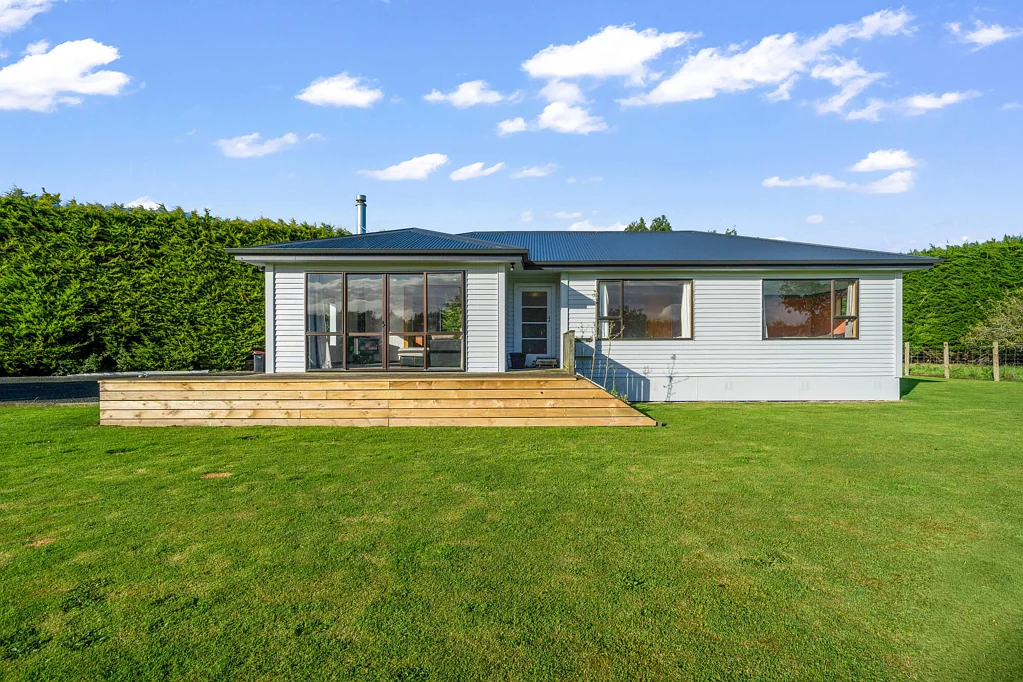 23 Tussock Creek Grove Bush Road, Grove Bush, Southland