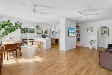Unit 1/15 Menzies Drive, Pacific Paradise, QLD 4564, 2房, 1浴, House