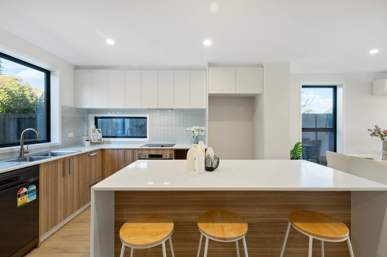 225 Saint George Street, Papatoetoe, photo 18