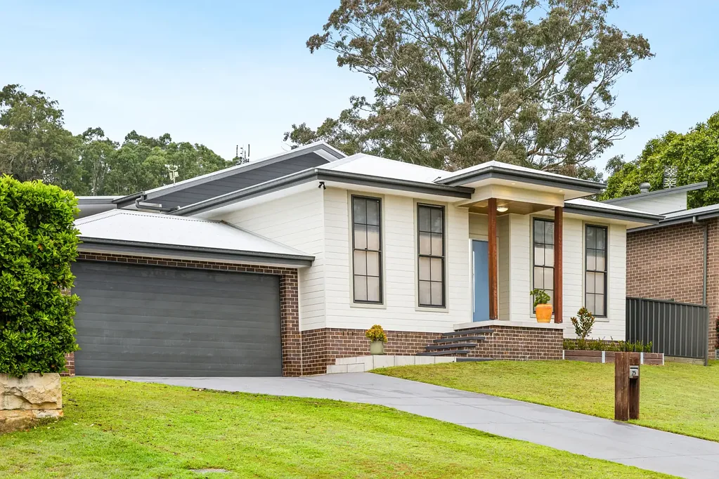 Dungog 4ਬੈੱਡਰੂਮ Premium Living, Perfectly Positioned